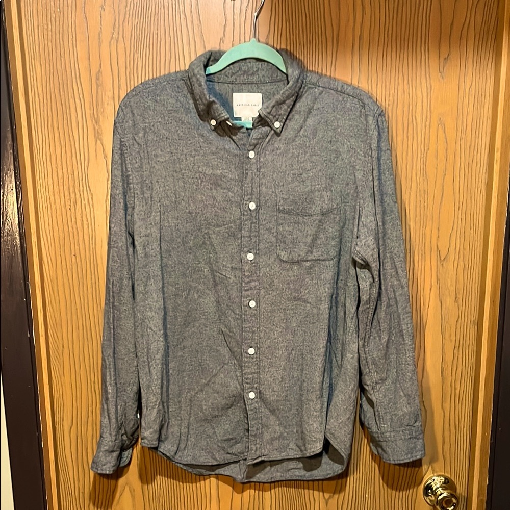 Men’s AE flannel!